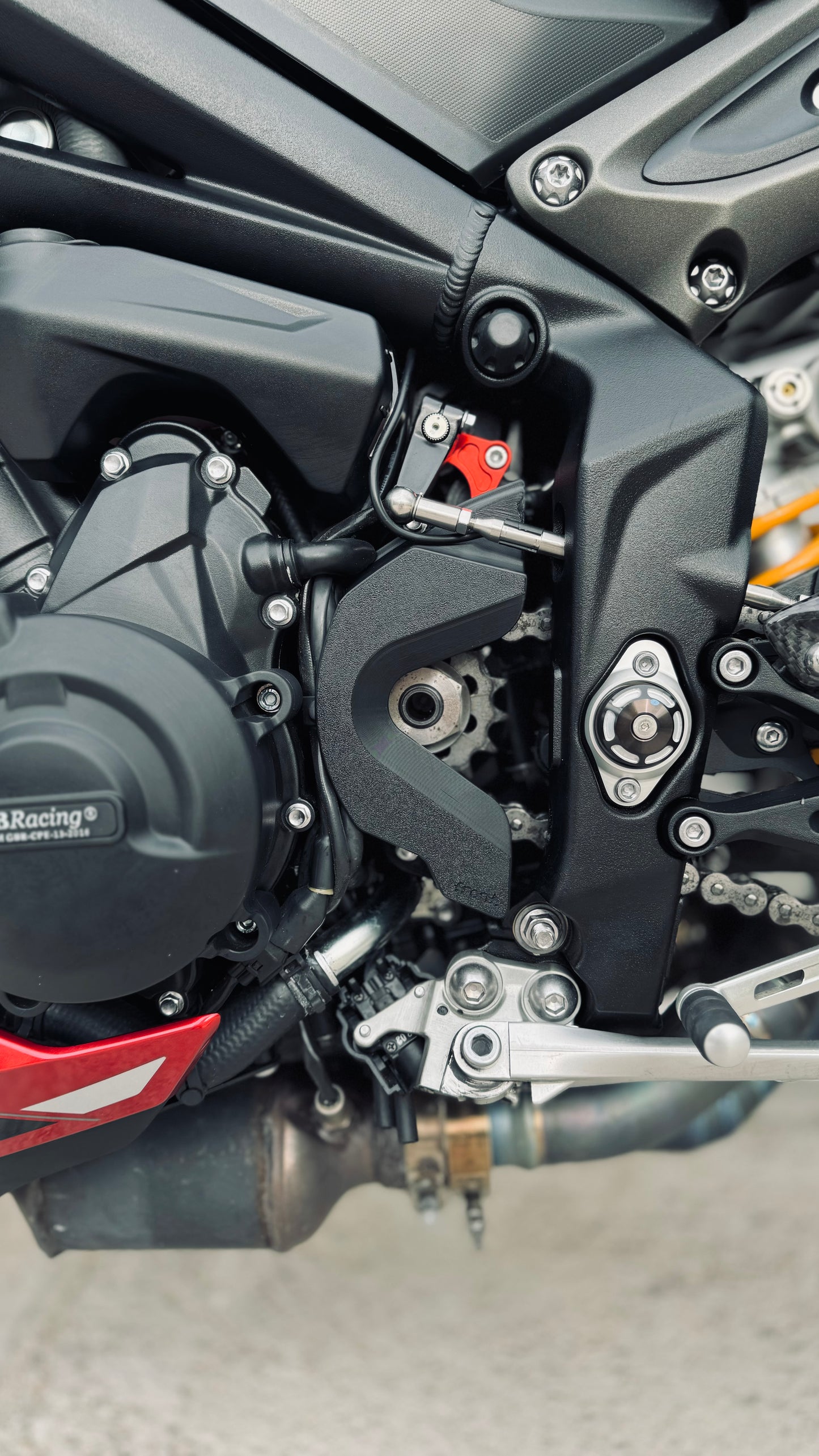Protector de Piño - Triumph Street Triple