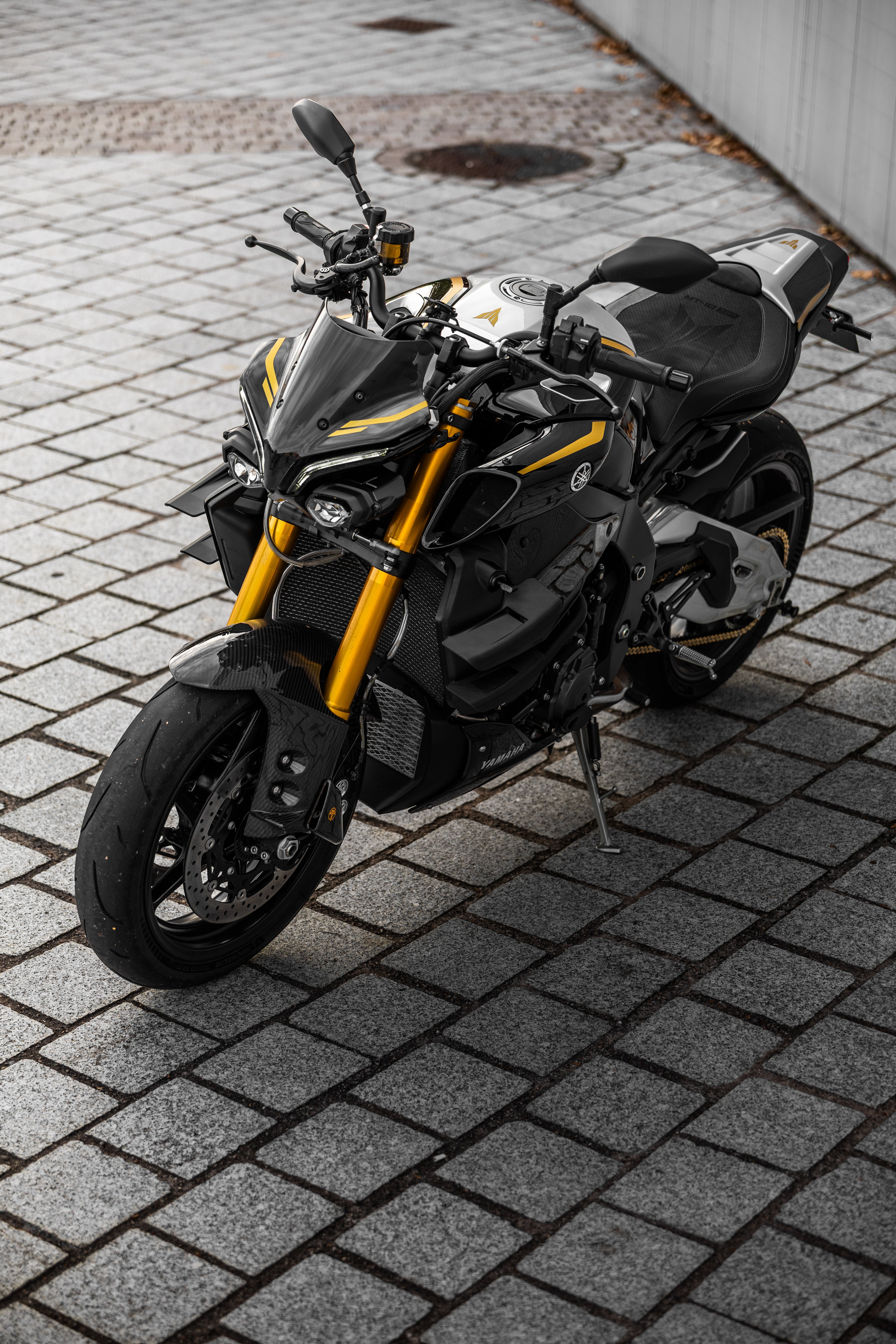 Side Wings - Yamaha MT10