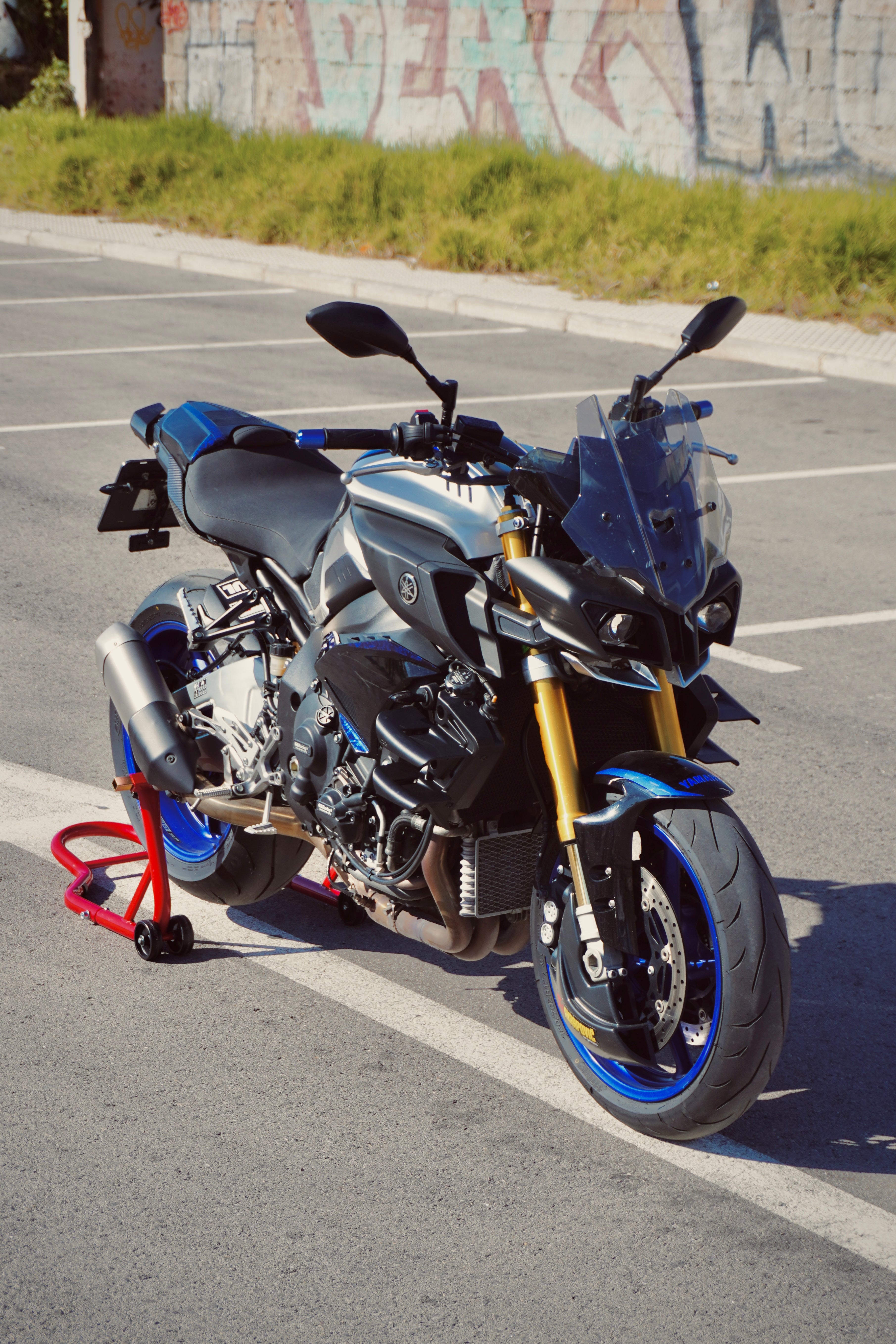 Side Wings - Yamaha MT10 V1 – front3d